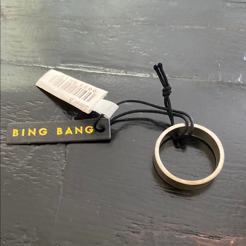 Bing Bang Silver Flat Band Ring Size 8 NWT